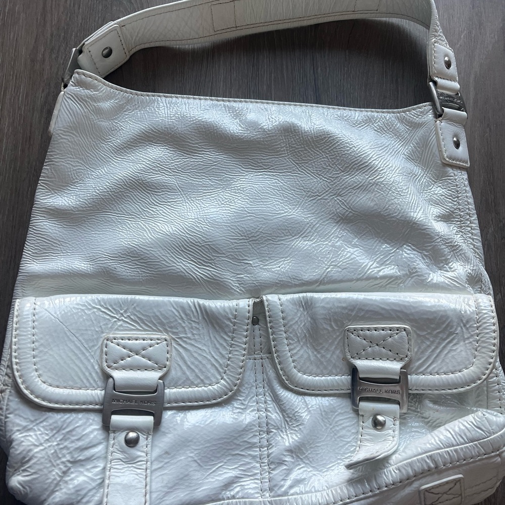 Micheal Kors white patent leather purse
